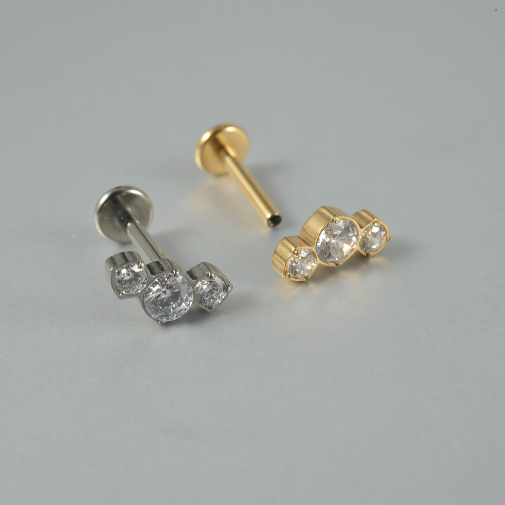 1PC Zircon G23 Solid Titanium  - Cluster Stud Ear avaliação e preço