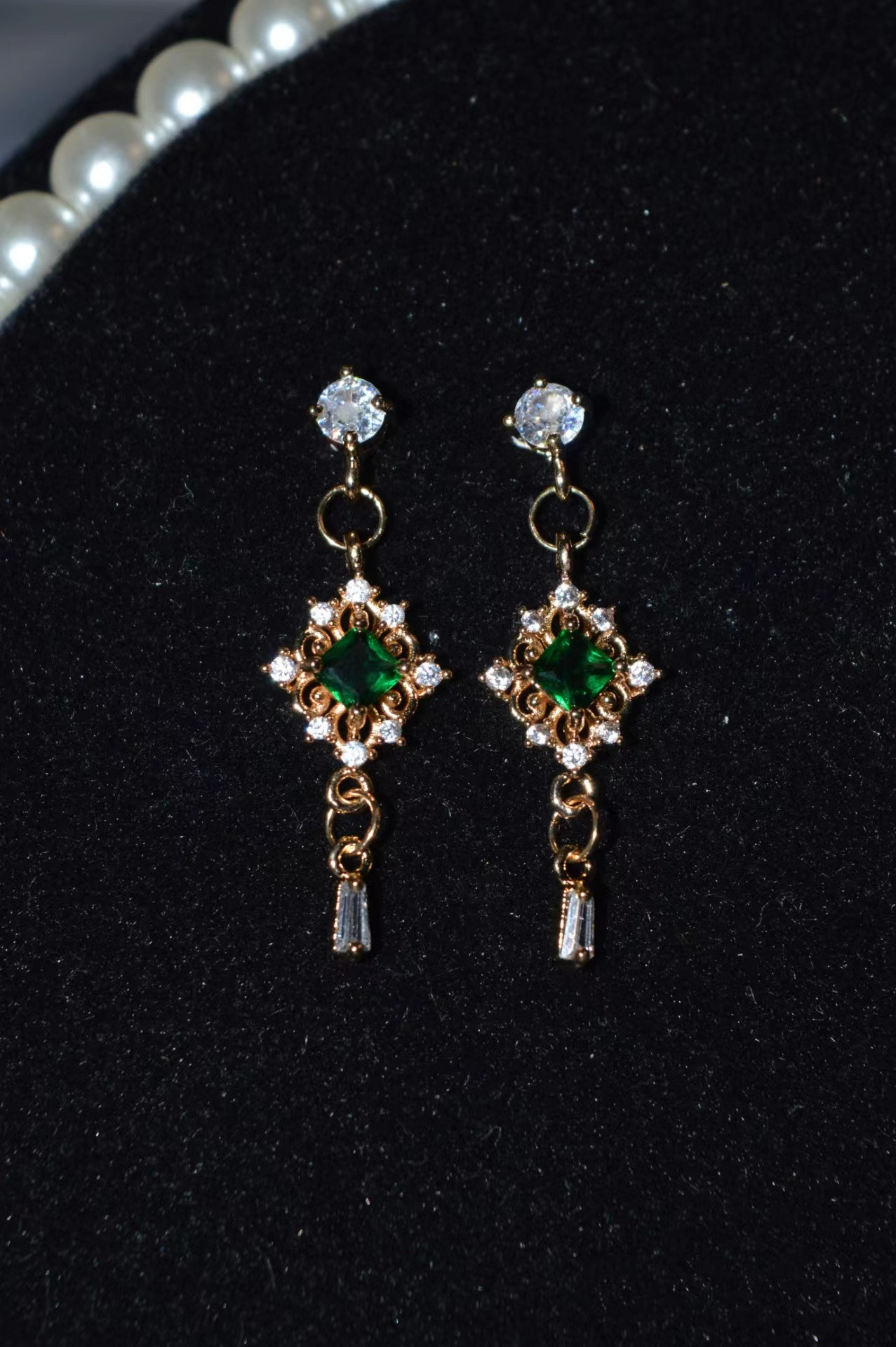 1/3 BJD Doll Earrings Uncle Un - Body Jewelry Universe avaliação e preço